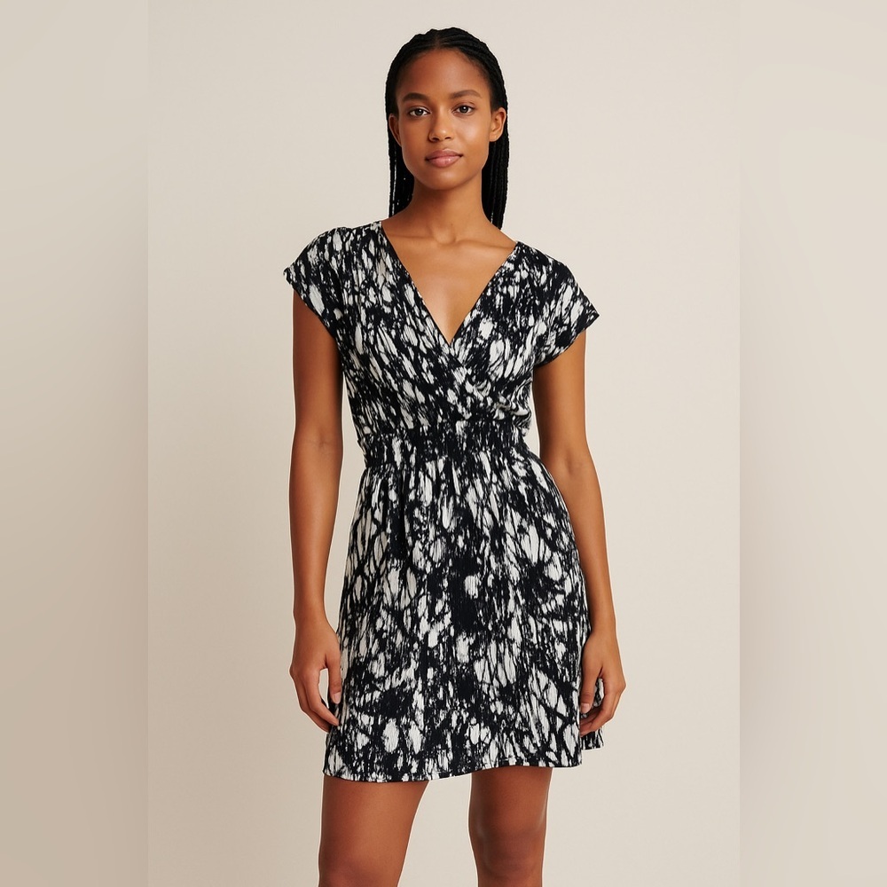 Revolution Mini dress